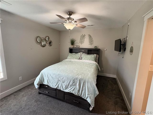 7901 Hillside Drive, Sellersburg, IN 47172