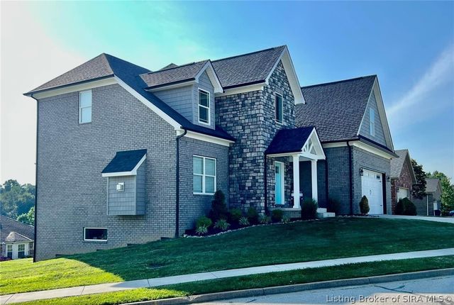 7901 Hillside Drive, Sellersburg, IN 47172