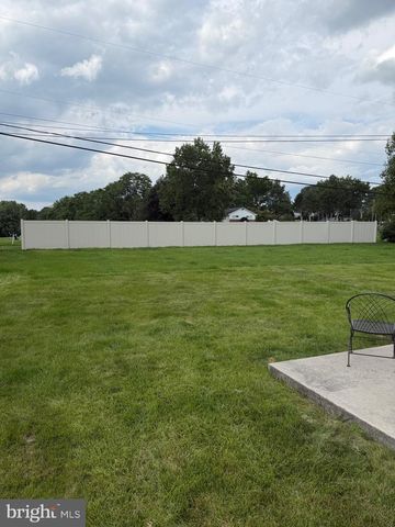 2633 SUTTON PL S, Lancaster, PA 17601