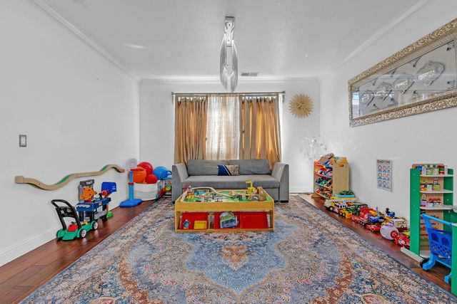 1828 Tuscan Grove Cir, Roseville, CA 95747