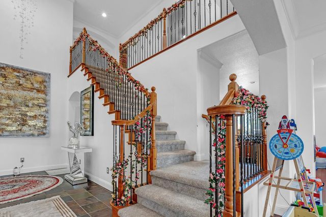 1828 Tuscan Grove Cir, Roseville, CA 95747