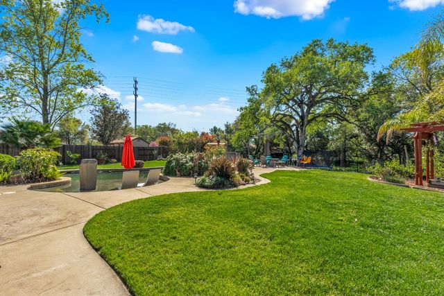 1828 Tuscan Grove Cir, Roseville, CA 95747