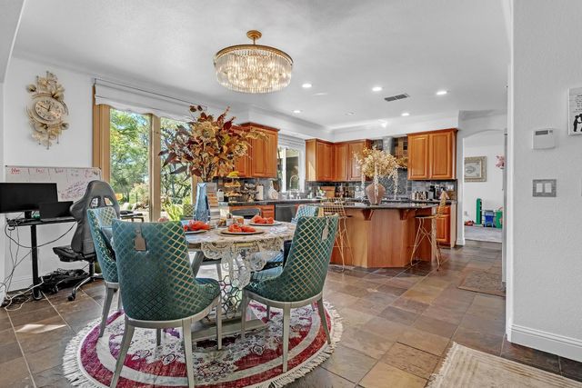 1828 Tuscan Grove Cir, Roseville, CA 95747