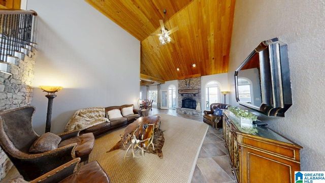 540 COUNTY ROAD 175, Crane Hill, AL 35053