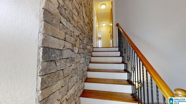 540 COUNTY ROAD 175, Crane Hill, AL 35053