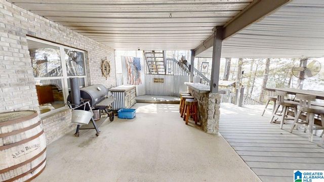 540 COUNTY ROAD 175, Crane Hill, AL 35053