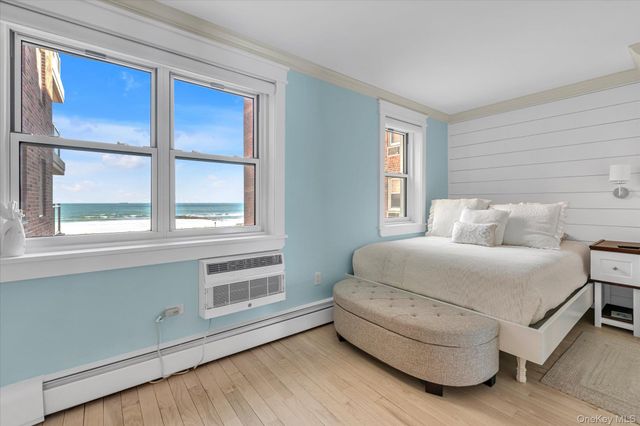 370 W Broadway 2Y, Long Beach, NY 11561