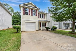 2331 Reid Oaks Drive, Charlotte, NC 28208