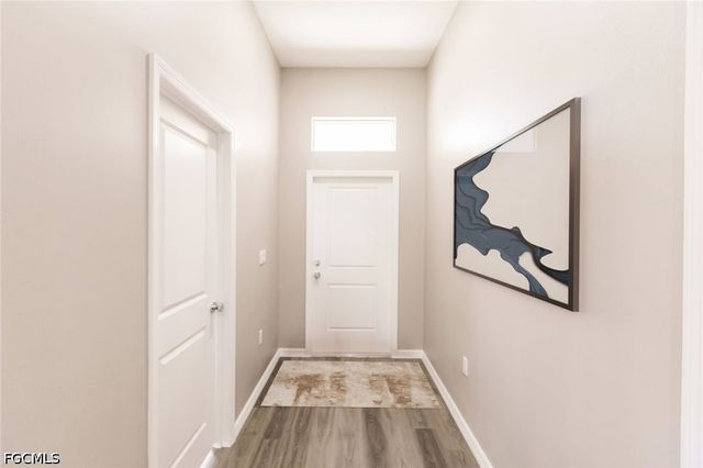 426 NE 16th TER, Cape Coral, FL 33993