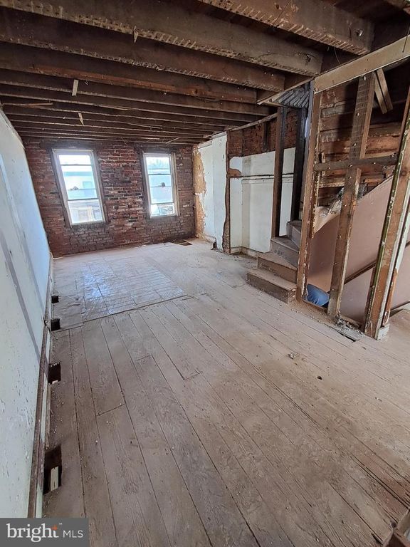 2144 E LETTERLY ST, PHILADELPHIA, PA 19125 — photo 5