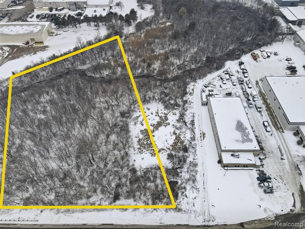 000 Powell Road, Romeo, MI 48065