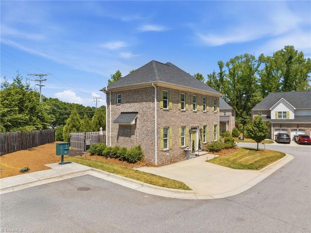 2 Gingerly Way, Greensboro, NC 27455