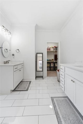 2 Gingerly Way, Greensboro, NC 27455