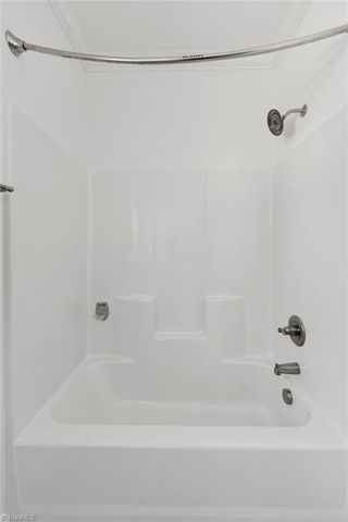 2 Gingerly Way, Greensboro, NC 27455