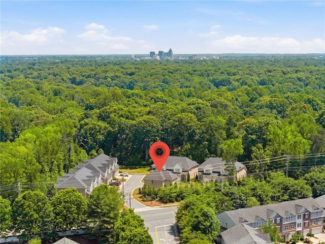 2 Gingerly Way, Greensboro, NC 27455
