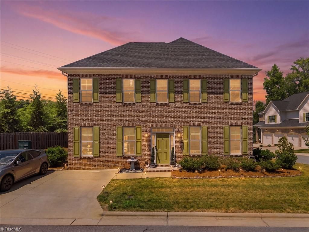 2 Gingerly Way, Greensboro, NC 27455