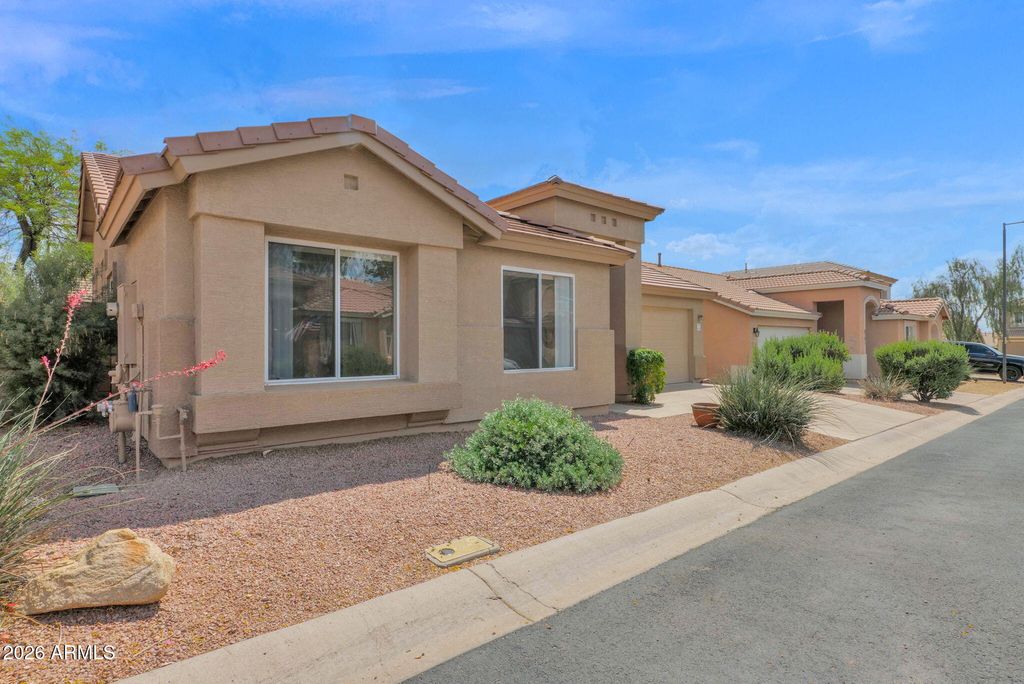6705 E RIVERDALE Street, Mesa, AZ 85215 — photo 2