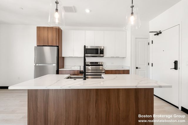 600 Broadway 313, Everett, MA 02149