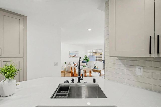 10190 Palm Glen Dr 62, Santee, CA 92071