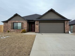 13936 S Ironwood Place, Glenpool, OK 74033