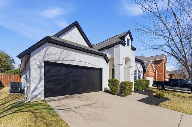 6000 Meadowglen Drive, Denton, TX 76226