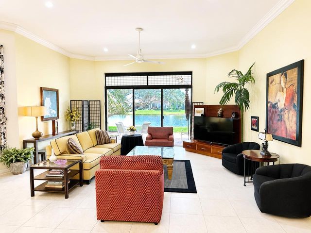 7159 Boscanni Drive, Boynton Beach, FL 33437