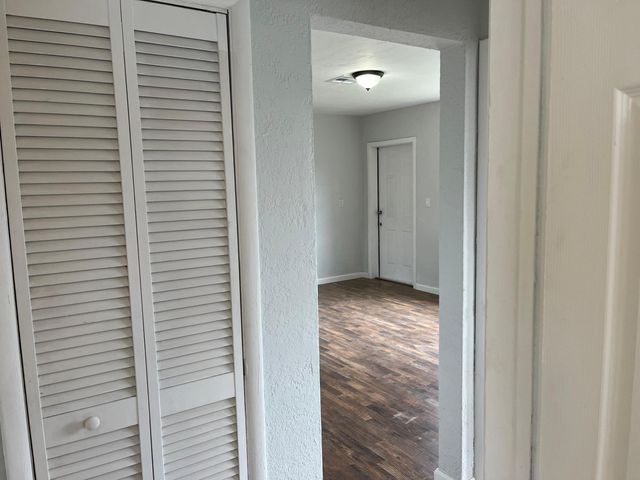 1327 SW 22nd Avenue, Fort Lauderdale, FL 33312