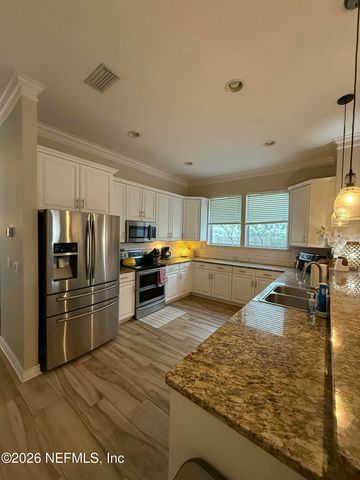 875 8TH Avenue S, Jacksonville Beach, FL 32250