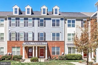 1233 PARISH AVE, Claymont, DE 19703