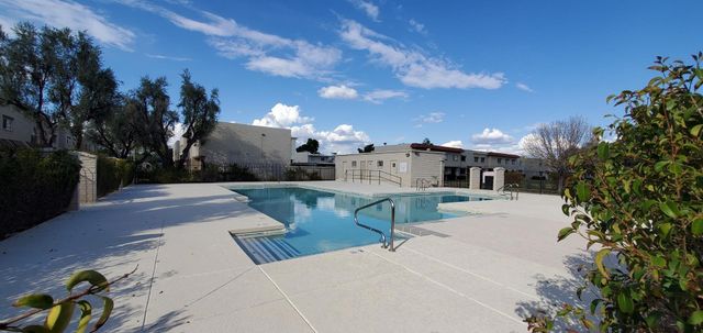 6825 E Osborn Road Unit D, Scottsdale, AZ 85251