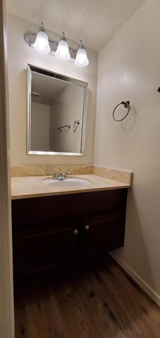 6825 E Osborn Road Unit D, Scottsdale, AZ 85251