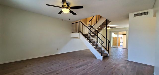 6825 E Osborn Road Unit D, Scottsdale, AZ 85251