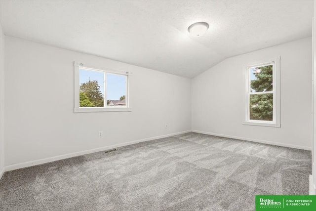 401 W Cloverly Road, Fremont, NE 68025