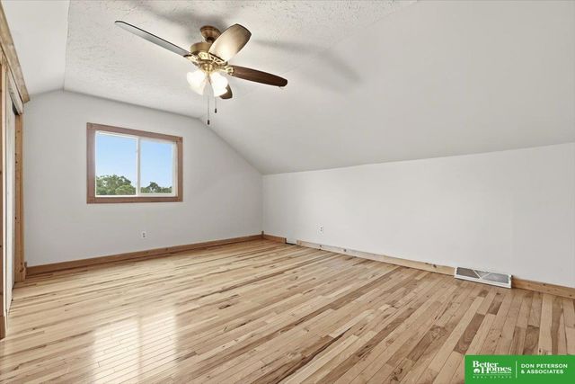 401 W Cloverly Road, Fremont, NE 68025