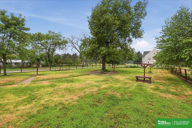 401 W Cloverly Road, Fremont, NE 68025