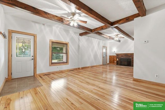 401 W Cloverly Road, Fremont, NE 68025