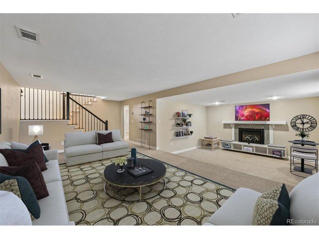 12869 W 68th Ave, Arvada, CO 80004