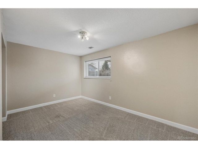 12869 W 68th Ave, Arvada, CO 80004