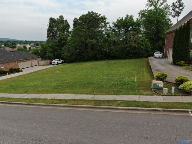 4728 Saddle Ridge Drive, Owens Cross Roads, AL 35763