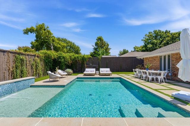 2319 Castle Rock Road, Carrollton, TX 75007