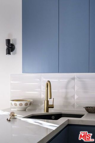 5049 San Rafael Avenue, Los Angeles, CA 90042