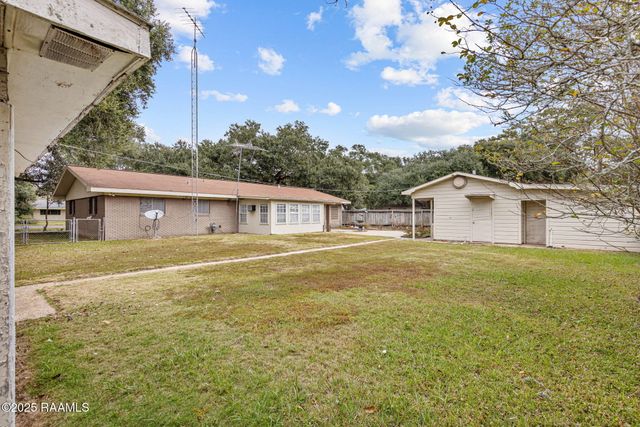 314 Demoncherveaux Boulevard, Ville Platte, LA 70586