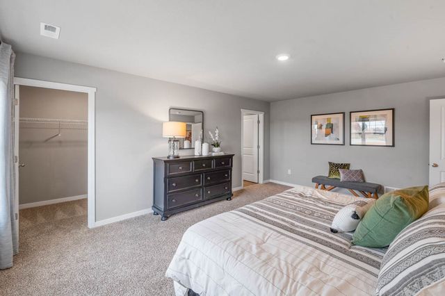 2442 Chloe Lane, Hiawatha, IA 52233