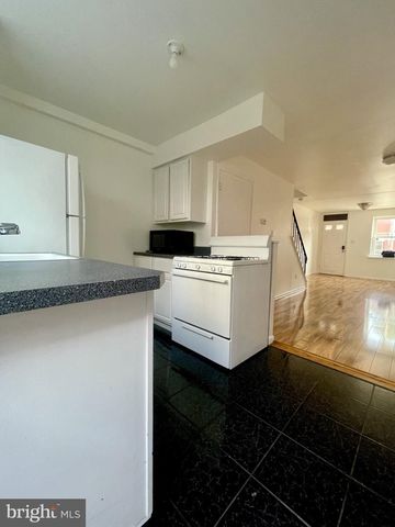 1523 W THOMPSON ST, Philadelphia, PA 19121