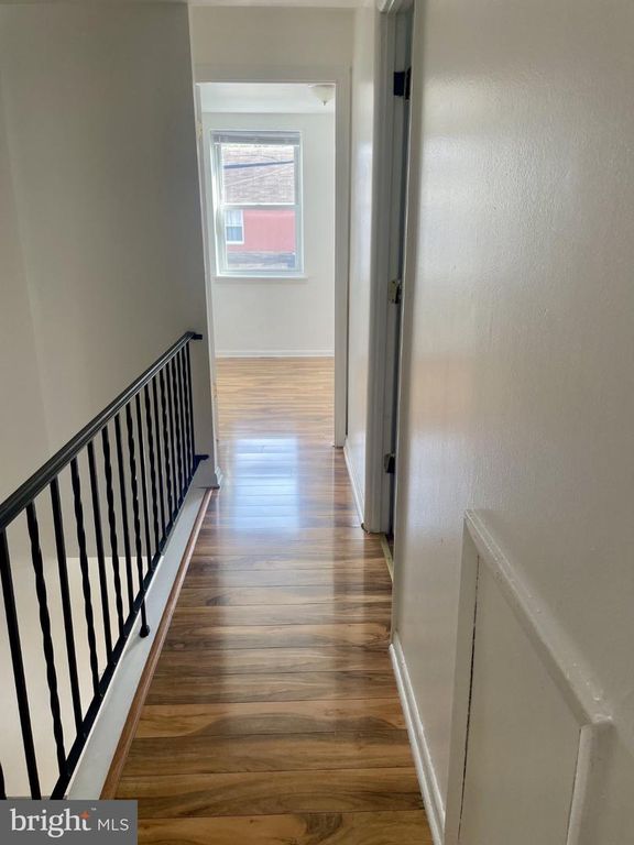 1523 W THOMPSON ST, Philadelphia, PA 19121 — photo 5