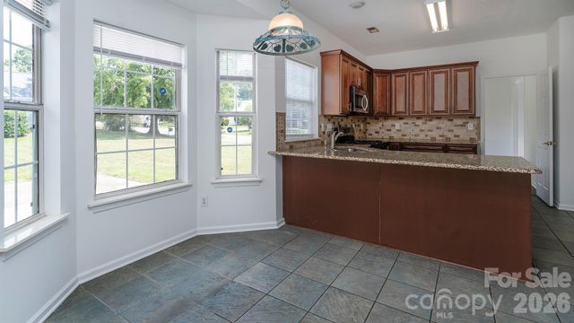 11807 Song Sparrow Lane, Charlotte, NC 28269