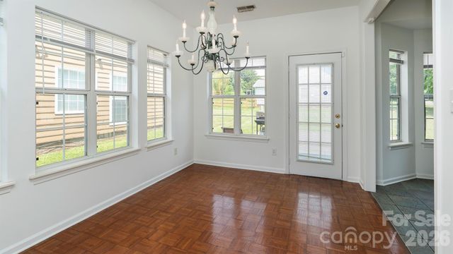 11807 Song Sparrow Lane, Charlotte, NC 28269