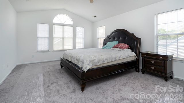 11807 Song Sparrow Lane, Charlotte, NC 28269