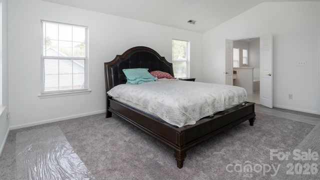 11807 Song Sparrow Lane, Charlotte, NC 28269