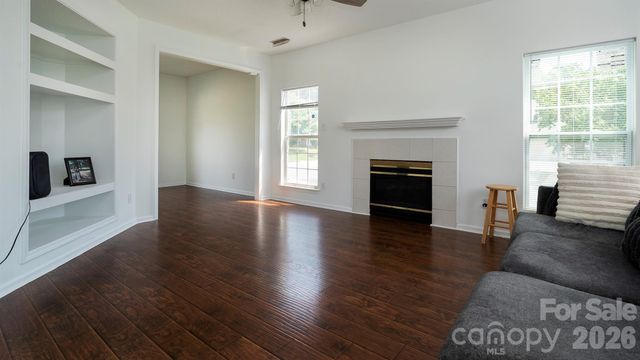11807 Song Sparrow Lane, Charlotte, NC 28269